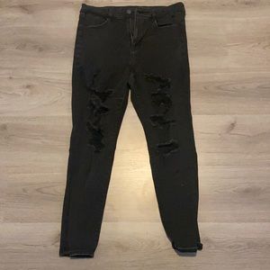 AMERICAN EAGLE  CURVY HIGH RISE JEGGING!!